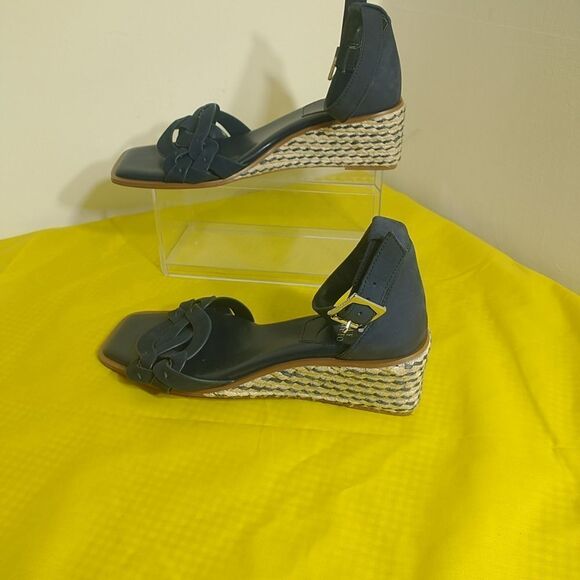 Vince Camuto Baylees Women's SZ 8.5W Leather Espadrille Sandal Blue. - Picture 3 of 10